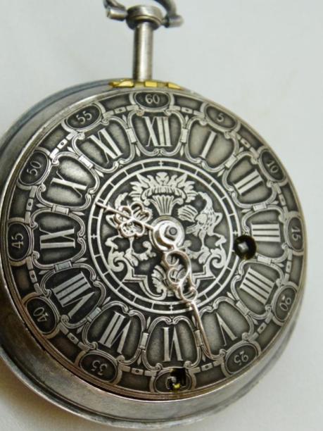 Verge Fusee Oignon silver pocket watch made between 1690-1700 by the French watch master Bidard a Alençon. Bidard produced only top quality watches, supplied to the french Royal Court of Louis XIV. Gild verge movement, fusee, chain.
