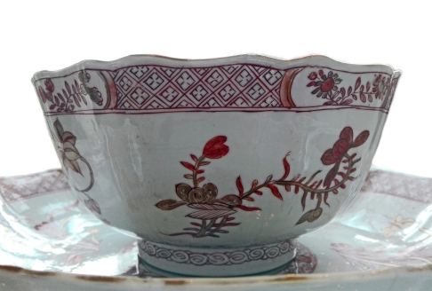 Chinese porcelain cup and saucer from the late Kangxi era (1662–1722) or the Yongzheng era (1723–1735), decorated with iron red and gold. Exhibited in the Porzellansammlung, Dresden Before the discovery of the formula for making porcelain by adding kaolin to the ingredients, Europeans used plates and dishes made of majolica. The more fortunate bought porcelain imported from China, which was the only country producing this fine material until the beginning of the 18th century. Photo ©AndreaPerego