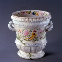 VaseFactory: Giovanni Vezzi (Venice, 1720–1727)Date: 1727Medium: Hard-paste porcelainFondazione Querini Stampalia, Venice